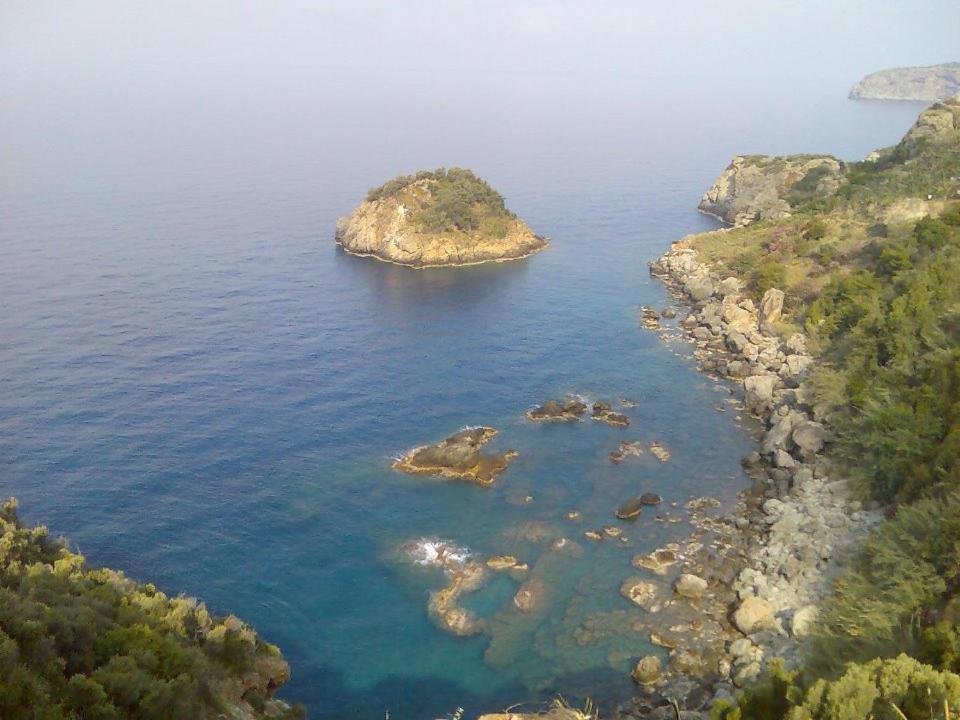 Zeytinada Pansiyon Ve Goezleme Guneykoy Экстерьер фото